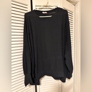 Oversized Long Sleeved Black Top